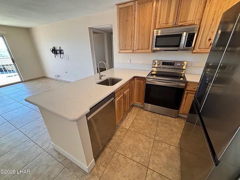 1720 Bahama Ave #B-7 — Photo 7