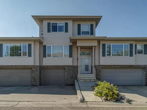 420 Hunters Grn NW #5, Edmonton, AB T6R 2X3