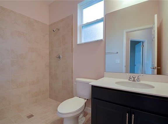 4th image of 4877 Grand Vista Ln