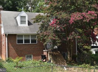 912 Prospect St, Takoma Park, MD 20912