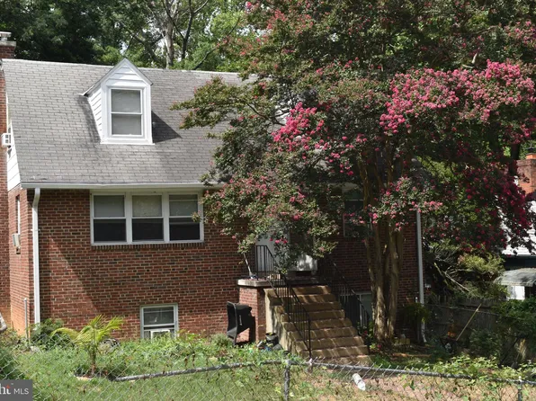 912 Prospect St, Takoma Park, MD 20912