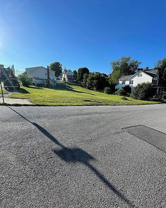 1st image of 600 N 15th St