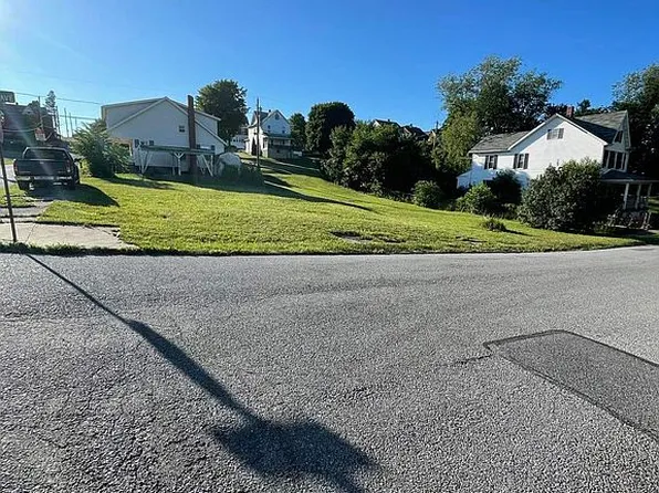 600 N 15th St, Altoona, PA 16601