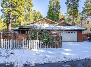 31722 Luring Pines Cir, Running Springs, CA 92382