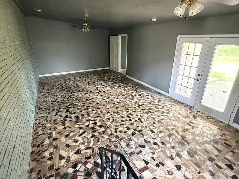 10714 Curran Rd — Photo 15