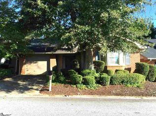 110 Hummingbird Rdg, Greenville, SC 29605