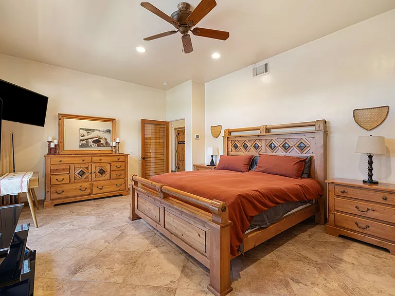 Primary bedroom - king bed
