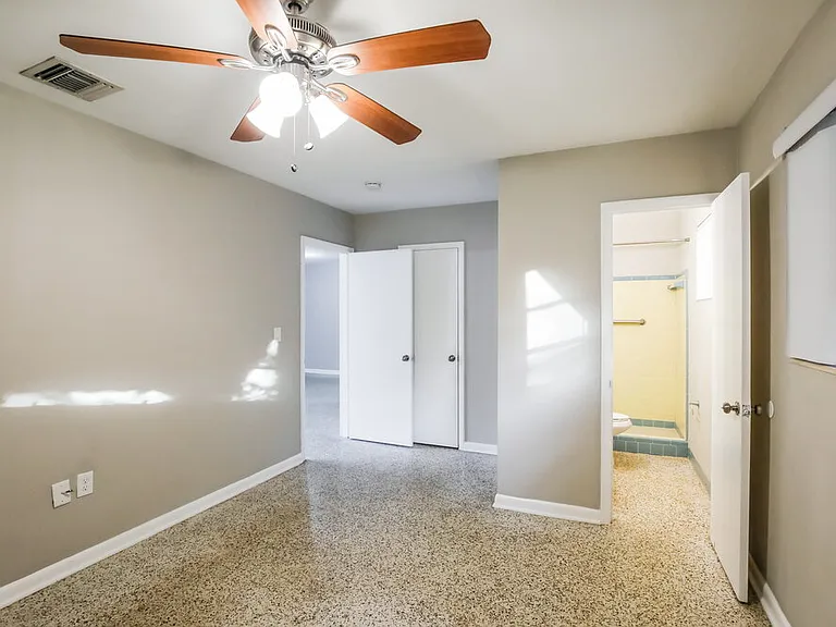 19101 SW 89th Ct — Photo 9