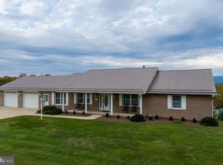 752 Eagle St, Woodstock, VA 22664