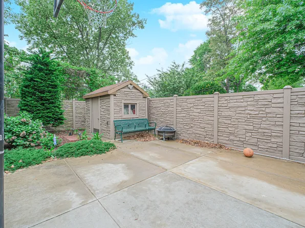 568 74th Street image 32 of 37