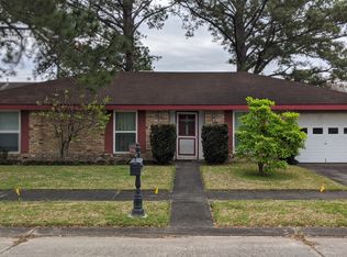 169 Rex Dr, New Orleans, LA 70123