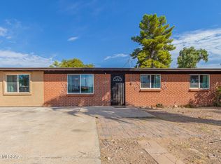 4449 E 28th St, Tucson, AZ 85711