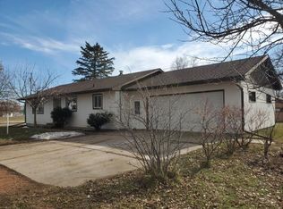 814 N Walnut Ave, Marshfield, WI 54449