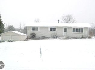 5178 S Lautner Rd, Williamsburg, MI 49690