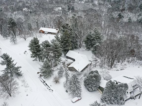 2nd image of W10439 880th Ave