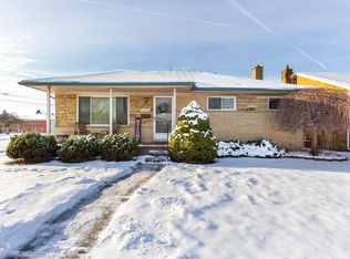 18570 Morningside Ave, Eastpointe, MI 48021