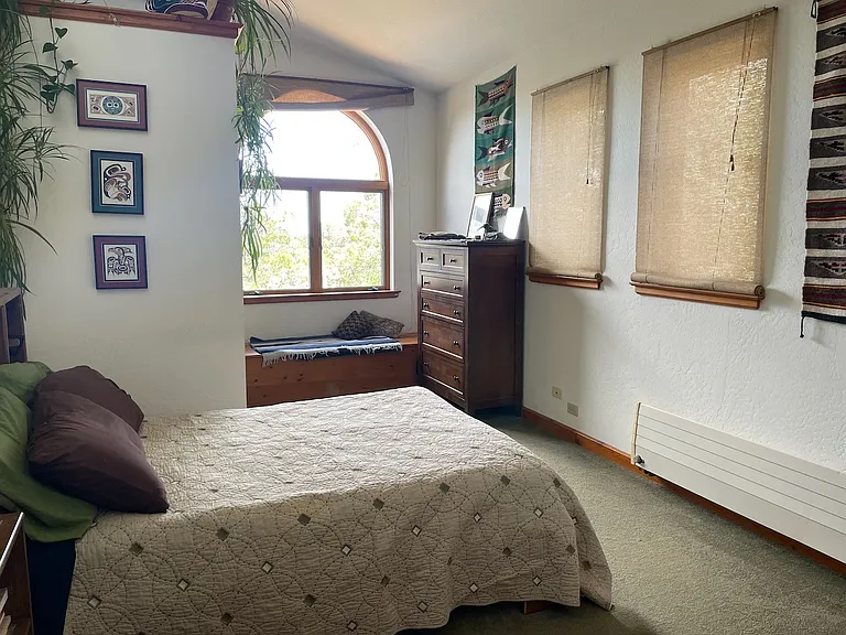 5791 N Cosnino Rd — Photo 4