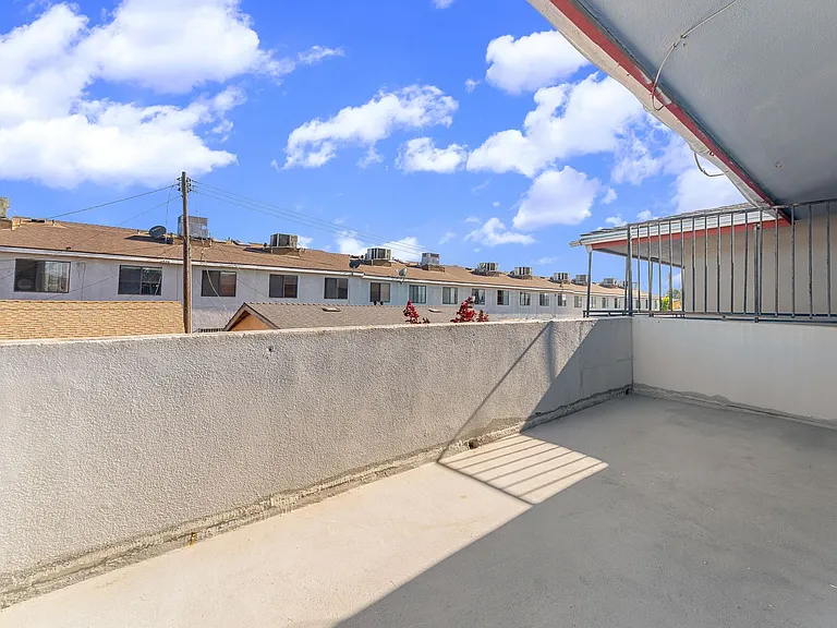 10920 S Osage Ave #14 — Photo 10