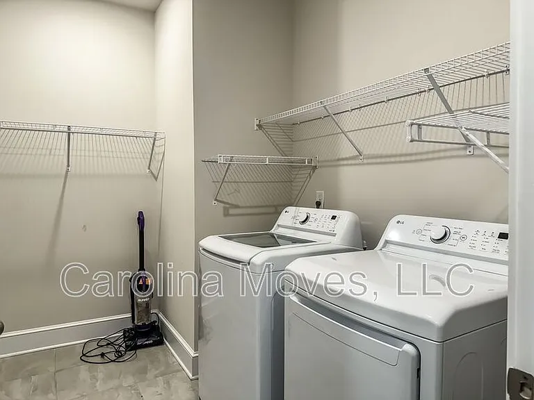 312 Obsidian Ct — Photo 25