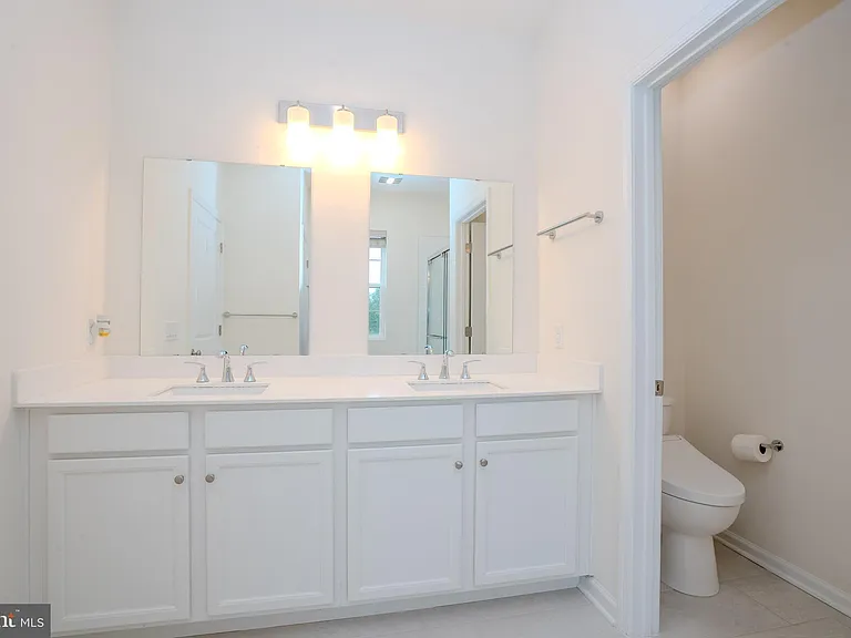 2601 American Pl — Photo 26
