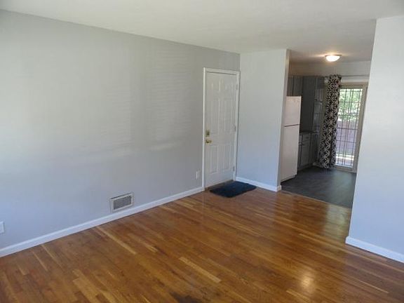 5th image of 5229 Cypress Ave