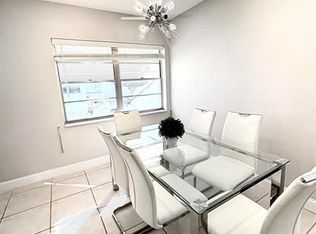 168 Coventry Pl #G, West Palm Beach, FL 33418