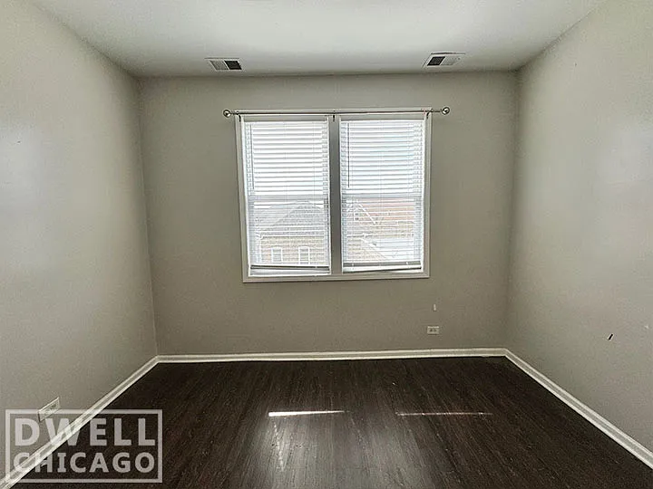 1903 S Blue Island Ave #3 — Photo 12