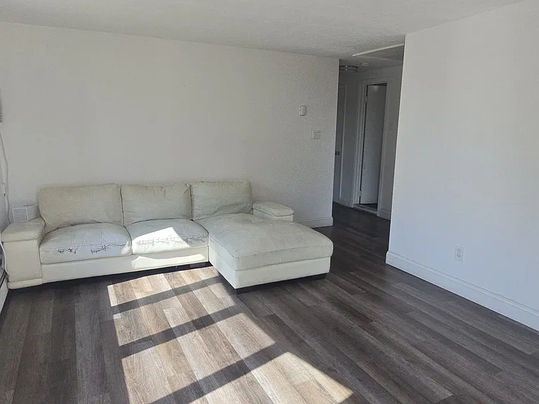 42 Fireplace Ln #2 — Photo 4