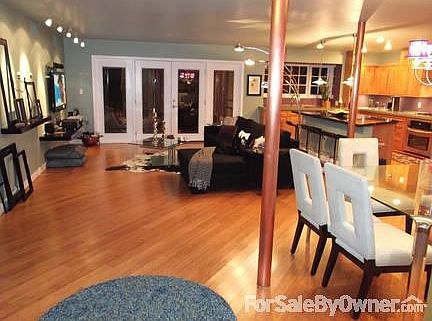 Great Room
						:
						Includes spacious Foyer, Living Room, Dining Room and Kitchen. Great Location.