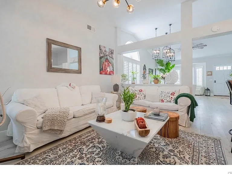 2971 Pembroke Ave — Photo 14