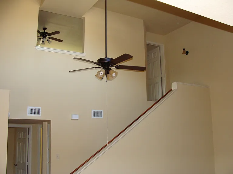 115 Meadow Park Cir #115 — Photo 16