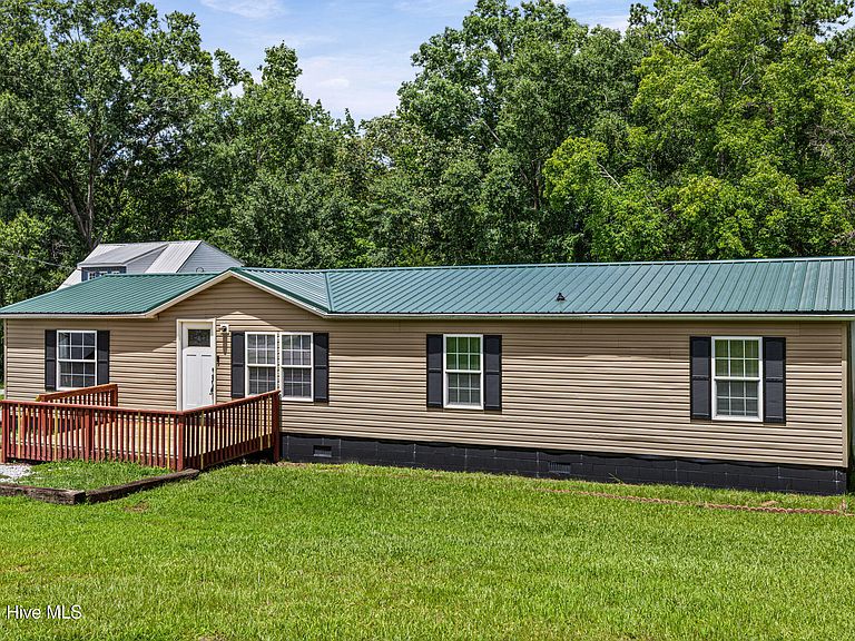Listing photo 4
