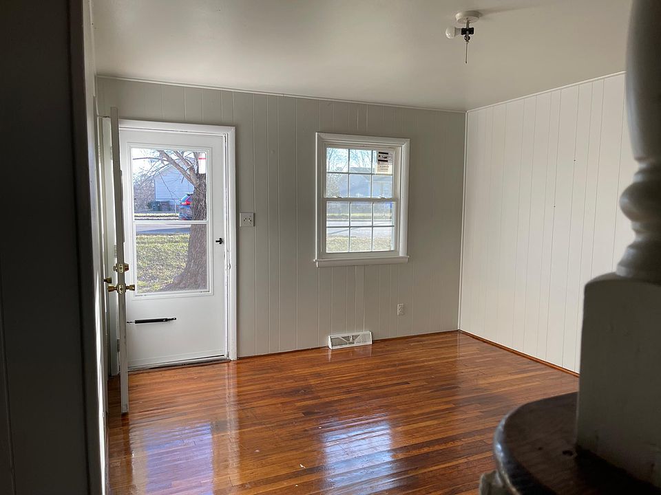 1st image of 3001 Phillips Ave