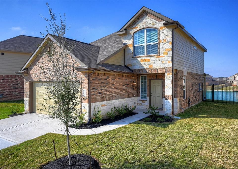 1st image of 24634 Puccini Pl
