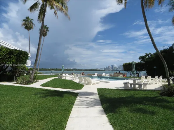 1155 103rd St APT 2B, Bay Harbor Islands, FL 33154