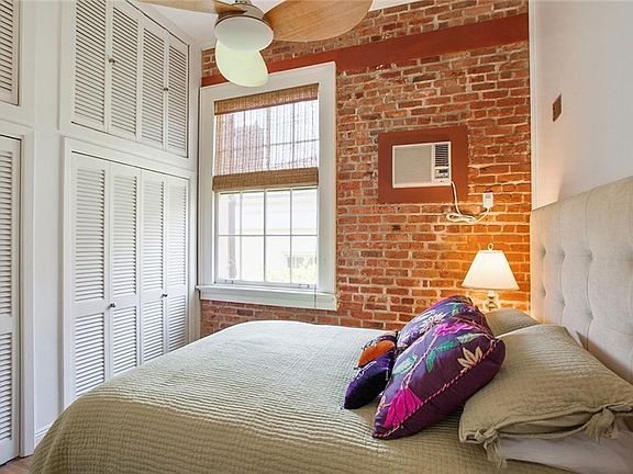 4th image of 1119 Chartres St APT 204