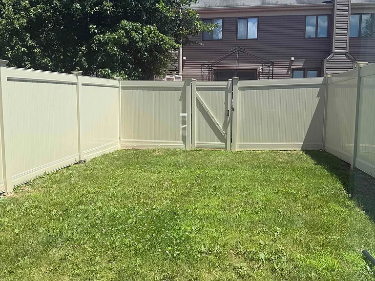 97 Hampton Pl #NA — Photo 5