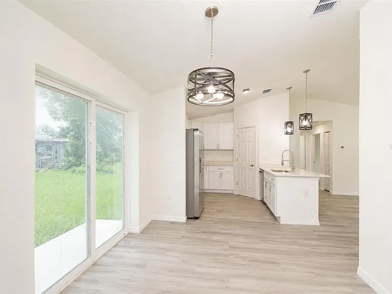 510 SW 15th Ave — Photo 13