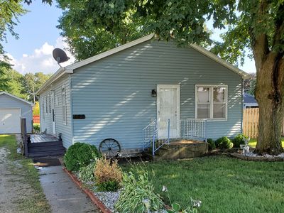 409 W Railroad St, Earlville, IL, 60518