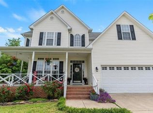 3044 Hereford Ln, Dallas, NC 28034