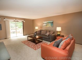 4660 Terry Dr SE, Kentwood, MI 49512
