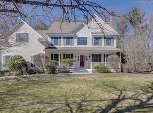 1 Copeland Dr, Bedford, MA 01730