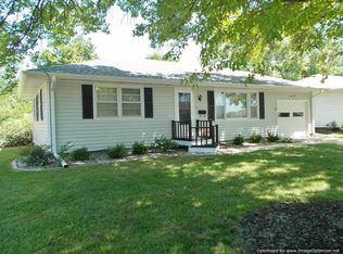 312 S 21st St, Beatrice, NE 68310