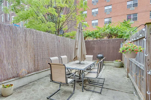 Rented by Owner | media 10