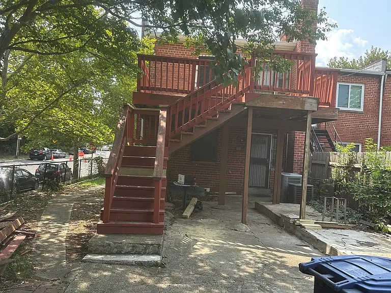 2201 14th St NE — Photo 17