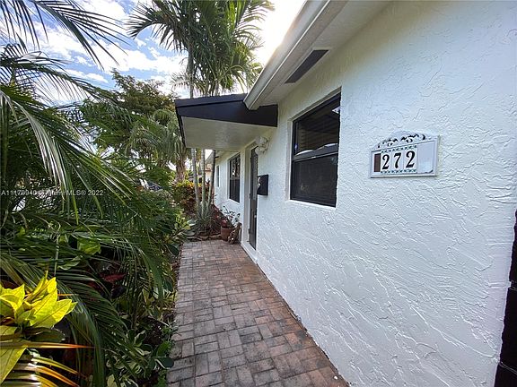 3rd image of 272 SW 1st Ct #0