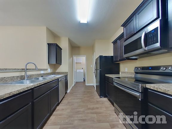 4th image of 2063 Sweet Lilac Dr
