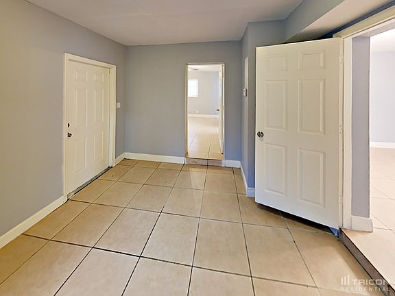 4th image of 6461 NW 20th Ct