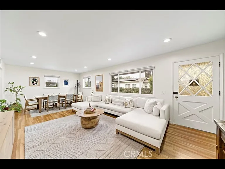 5554 Pal Mal Ave — Photo 2
