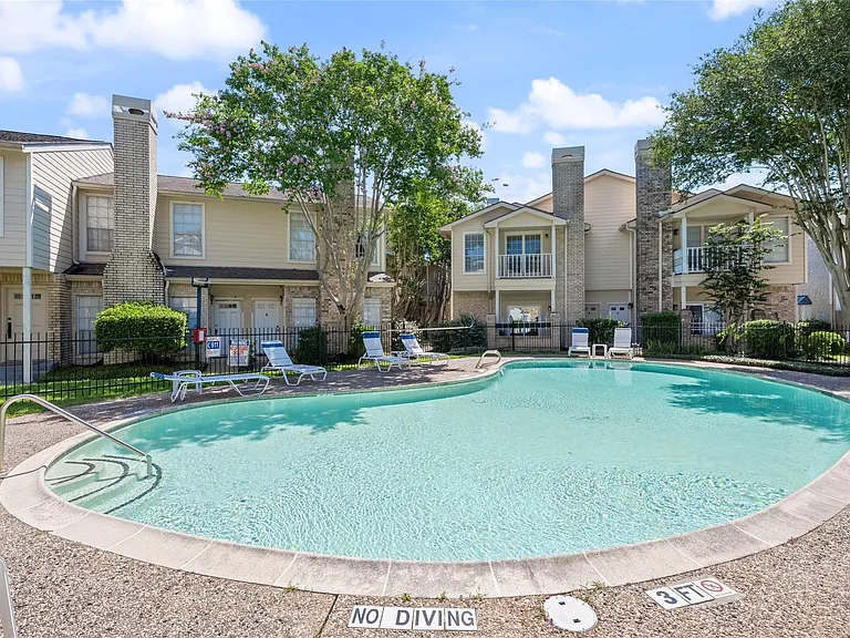 7575 Cambridge St #1304 — Photo 9